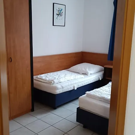 Haus Nordstrand 20 Daire Goehren (Ruegen)